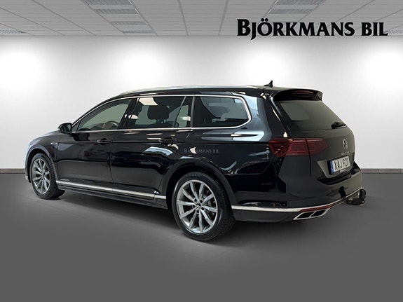 Volkswagen Passat 6 of 21