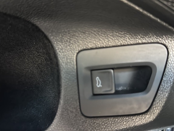 Volkswagen Passat 18 of 21