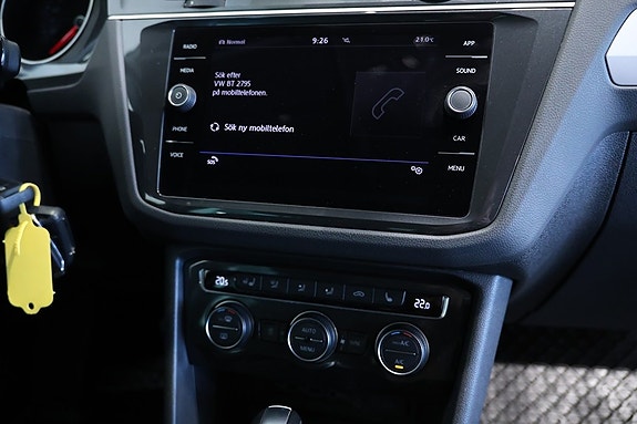 Volkswagen Tiguan 11 of 15