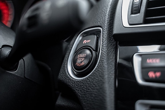 BMW 118d 19 of 27