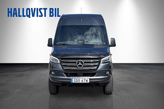 Mercedes-Benz Sprinter 319 2 of 5