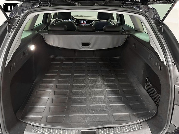 Opel Insignia 12 of 19