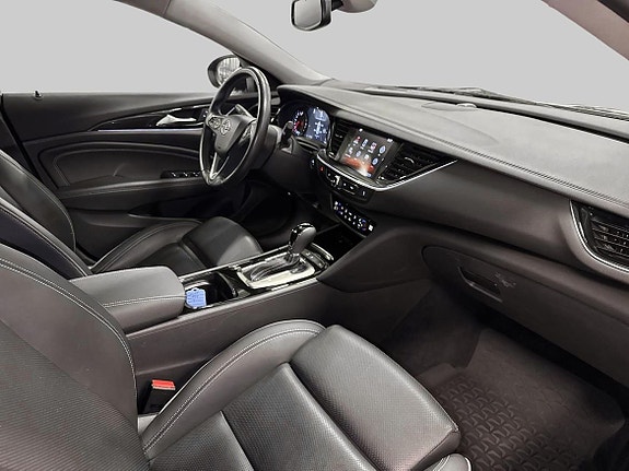 Opel Insignia 9 of 19