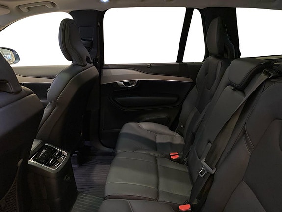 Volvo XC90 6 of 15