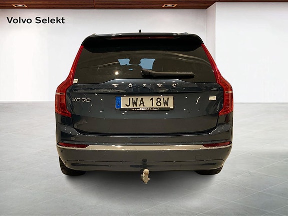 Volvo XC90 7 of 15