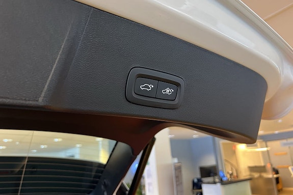 Volvo XC40 15 of 26