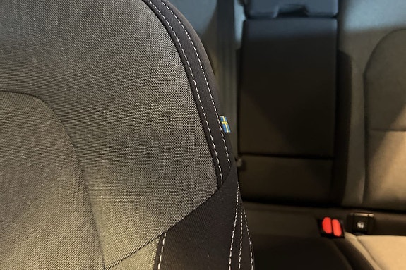Volvo XC40 26 of 26