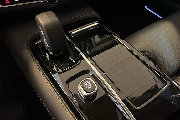 Volvo V90 22 of 25