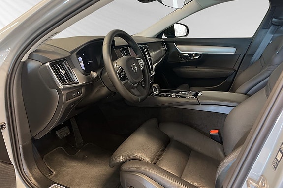 Volvo V90 7 of 25