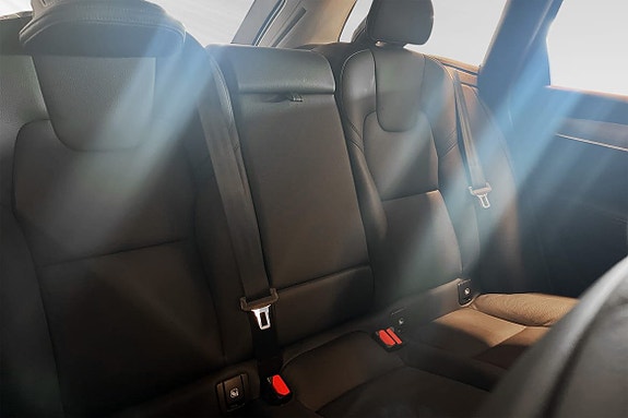 Volvo V90 11 of 25