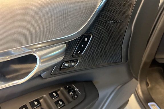 Volvo V90 20 of 26