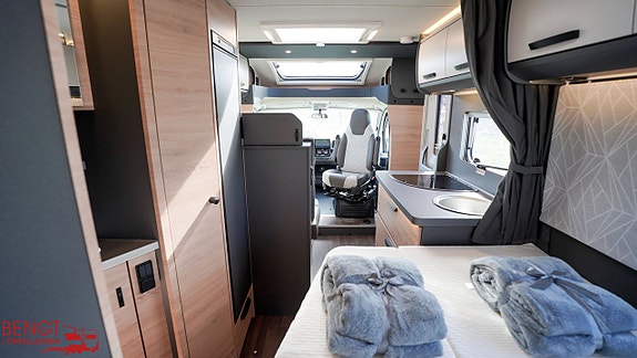 Knaus Live TI Platinum Selection 590 MF | KAMPANJ | Fransk säng | Automat 17 of 21