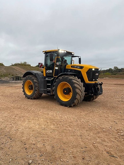 JCB Fastrac 6300, BOKA DIN DEMOKÖRING 2 of 3