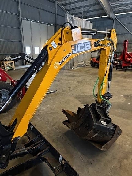 JCB 19 Etec 5 of 5