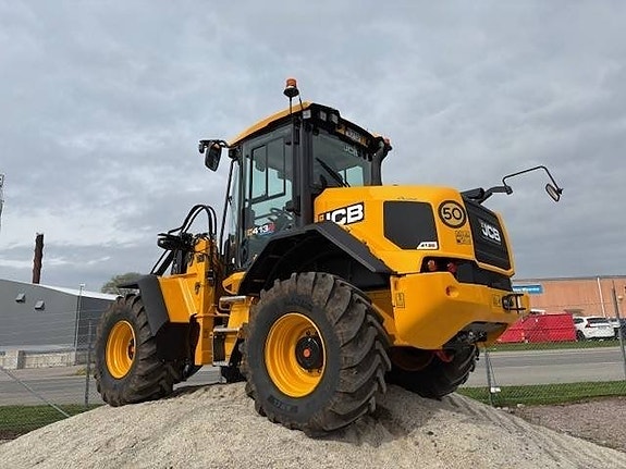 JCB 413 S 4 of 5
