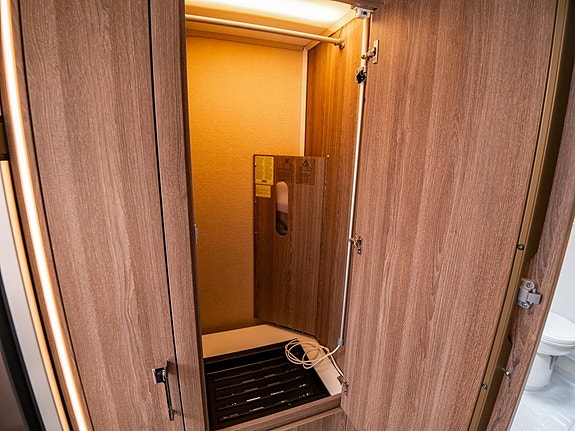 Kabe ROYAL 600 XL KS *Solcell *Alde *Mover 15 of 21