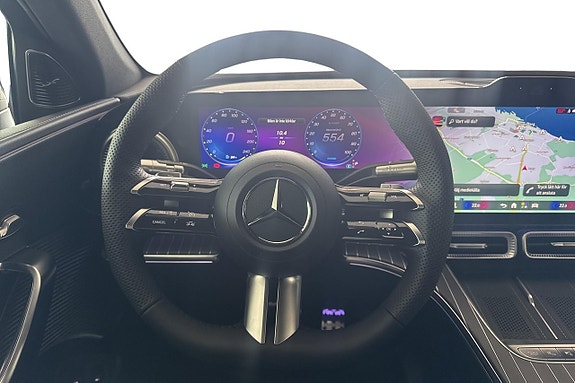 Mercedes-Benz GLC400 15 of 15