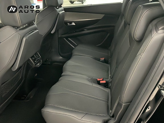 Peugeot 5008 9 of 14