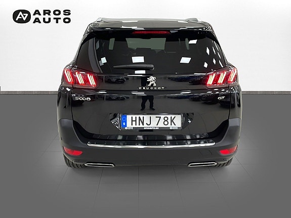 Peugeot 5008 5 of 5