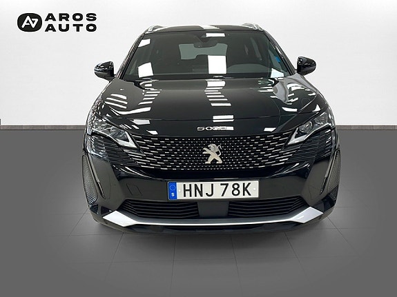 Peugeot 5008 2 of 5