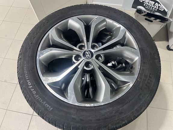Hyundai Santa Fe 22 of 23