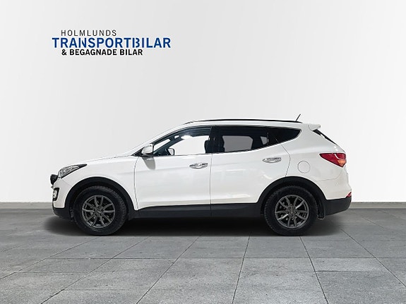 Hyundai Santa Fe 3 of 23
