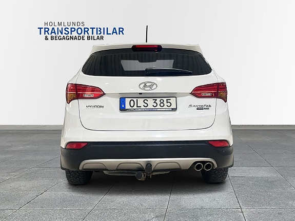 Hyundai Santa Fe 4 of 23