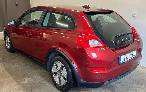 Volvo C30 3 of 5