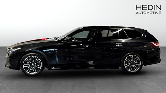 BMW 530e 6 of 12