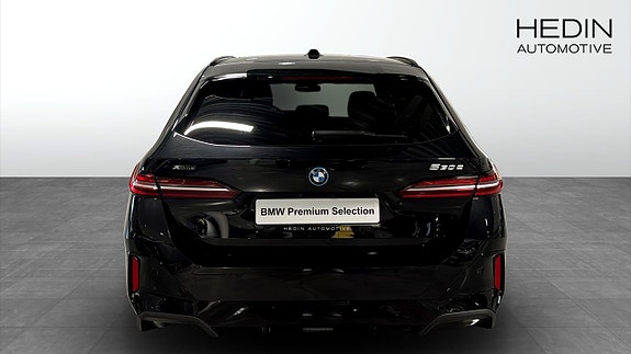BMW 530e 7 of 12