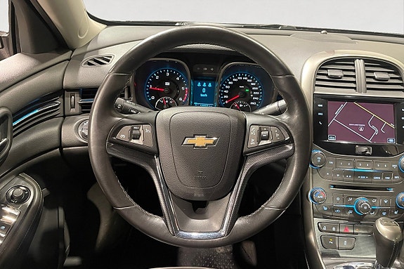 Chevrolet Malibu 13 of 17