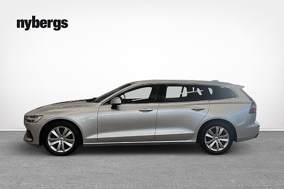 Volvo V60 2 of 13