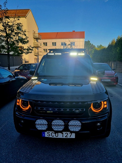 Land Rover Discovery 4 19 of 21