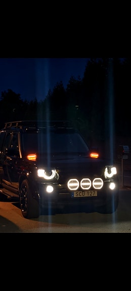 Land Rover Discovery 4 25 of 27