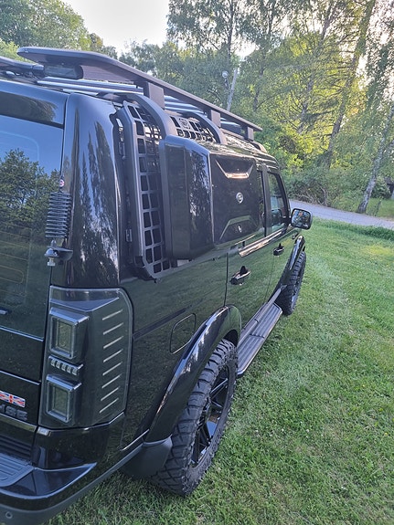 Land Rover Discovery 4 6 of 21