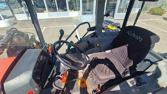 Kubota M 8540 5 of 5