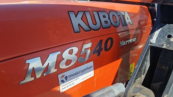Kubota M 8540 2 of 5