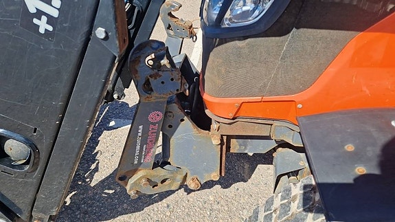 Kubota M 8540 7 of 16