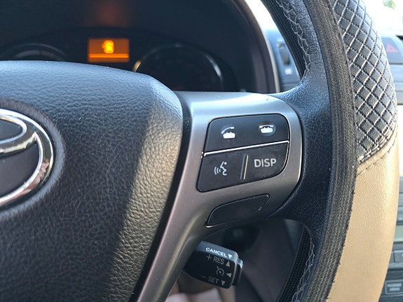 Toyota Avensis 17 of 22