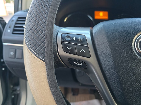 Toyota Avensis 16 of 22