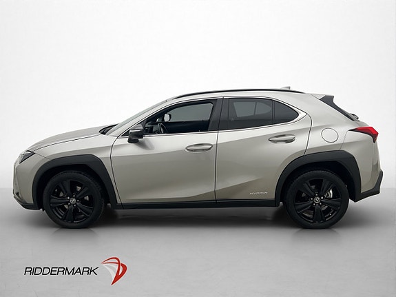 Lexus UX250h 5 of 28