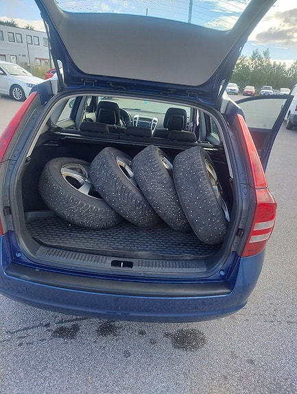 Kia Ceed 5 of 5