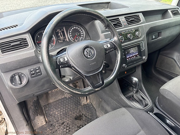 Volkswagen Caddy Maxi 10 of 22