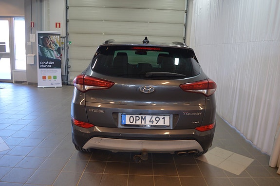 Hyundai Tucson 4 of 5
