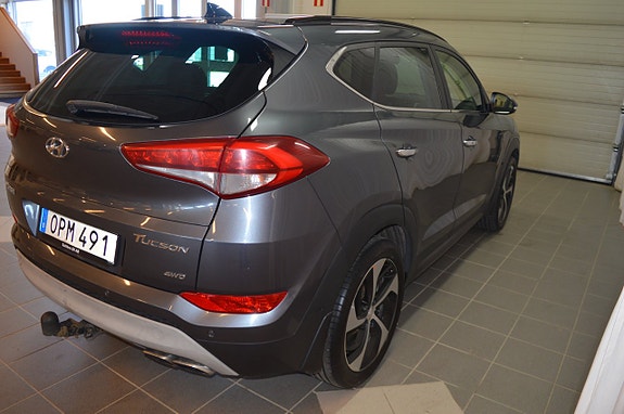 Hyundai Tucson 3 of 5