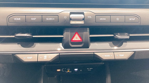 Kia K4 17 of 17