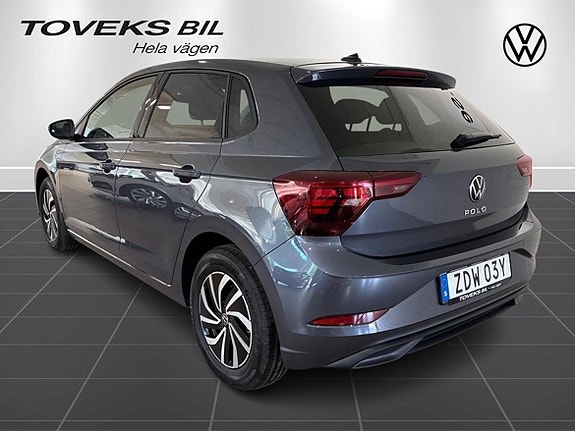 Volkswagen Polo 4 of 5