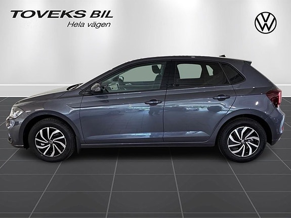 Volkswagen Polo 5 of 5