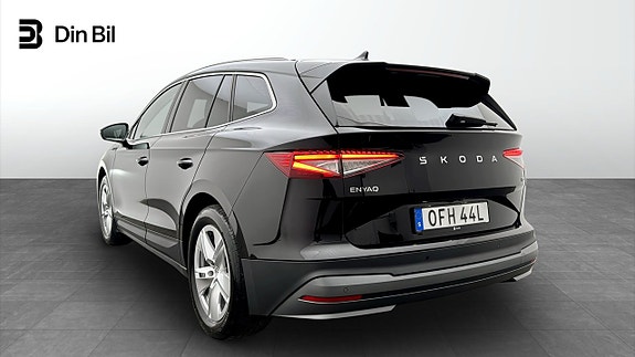 Skoda Enyaq 3 of 5