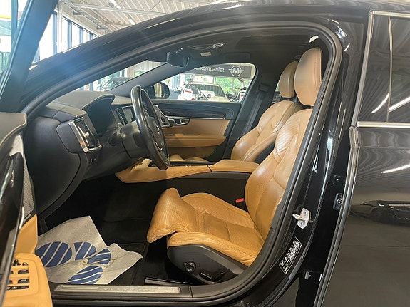 Volvo V90 18 of 30
